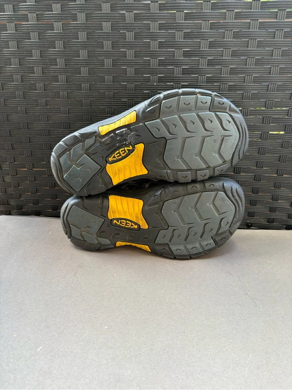 Keen Kids Black and Yellow Closed-Toe Water Sandals